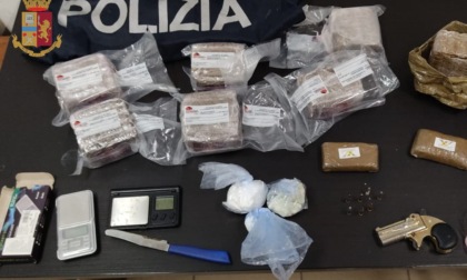 3,5 kg di droga nel box e la spola della droga da Cormano a Milano: arrestato.