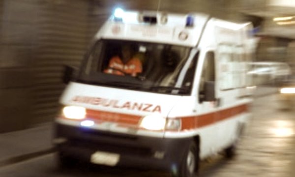 Grave infortunio sul lavoro a Trezzano: operaio in condizioni disperate