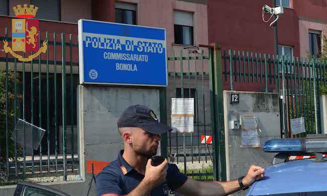 Accoltellano e pestano due fratelli per un debito: arrestati due cugini