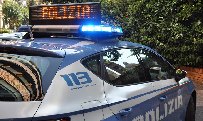 In trasferta da Napoli per rapinare un rolex: arrestato un 19enne