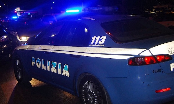 Continuava a spacciare nonostante i domiciliari: arrestato