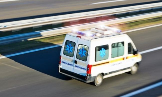 Incidente sulla tangenziale ovest: due motociclisti feriti e traffico rallentato
