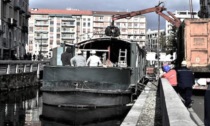 Svenduti a 100 euro i quattro storici barconi della movida sul Naviglio Pavese
