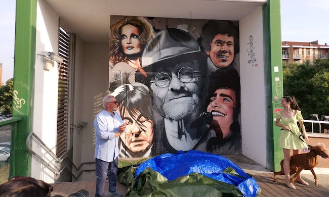 Cantautori italiani e maestri del jazz su muro: nasce a Corsico il Ponte della Musica