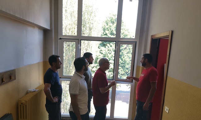 Lavori in corso alla secondaria Verdi: 353mila euro per gli infissi