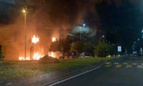 Palestra incendiata a Buccinasco, chiesti 12 anni di carcere per il dentista e la compagna
