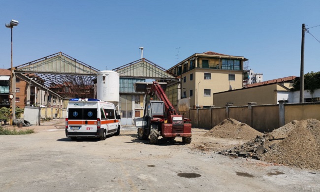 Infortunio sul lavoro al deposito Atm di Corsico: atterra l’elisoccorso