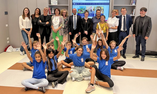 L’aula del futuro nella scuola di Rozzano progettata dall’archistar Stefano Boeri