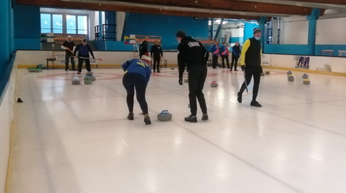 Agorà ospita un torneo Internazionale di Curling