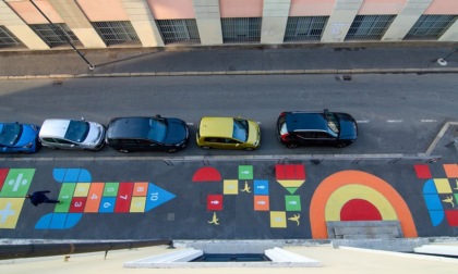 Con il progetto di Urbanismo Tattico "Urban School" a Milano il marciapiede si trasforma