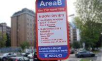 Mozione-provocazione di FdI sull’Area B di Milano: “Mettiamo i varchi a pagamento anche a Corsico”