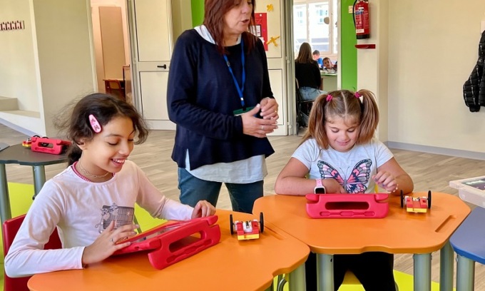 Una festa per l’inaugurazione della scuola primaria di via Orchidee