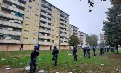 Sgomberati 156 alloggi di cui 90 abusivi in via Bolla a Milano. Granelli: "Svolta per la legalità"