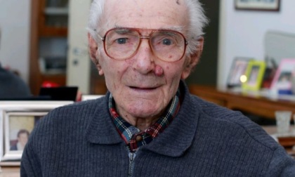 Il gaggianese Carlo Fontana compie 100 anni, era soldato nella Seconda Guerra Mondiale
