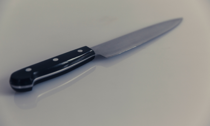 Milano, 81enne accoltella una donna: arrestato per tentato omicidio