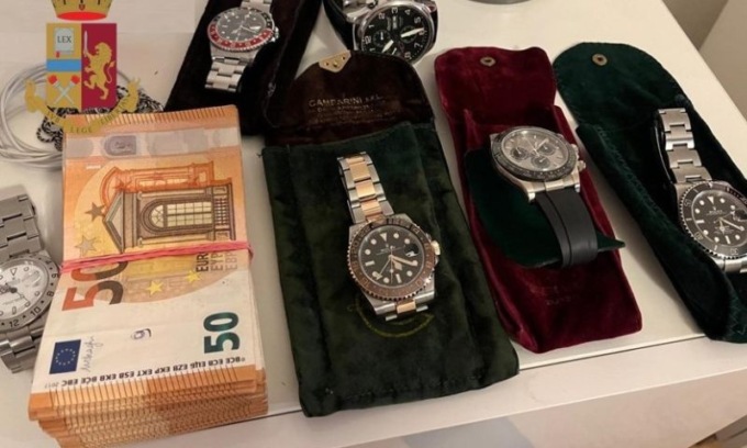 Rapinatore seriale rubava Rolex in un club sportivo a San Siro: a dicembre ha colpito 4 volte