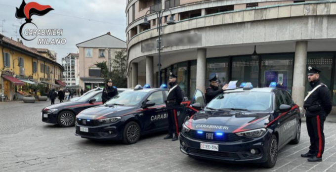 Carabiniere in borghese ferito durante attività antidroga