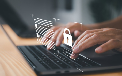 5 Consigli di cybersicurezza per proteggere i tuoi dispositivi digitali
