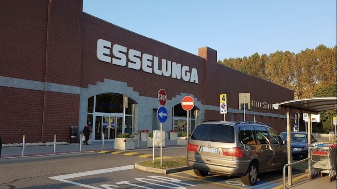 Offerte di lavoro, Esselunga cerca 400 dipendenti in Lombardia