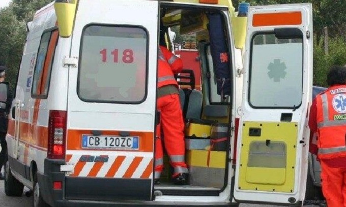 Incidente in monopattino a Cesano, ferito un 32enne
