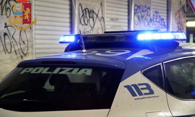 Aggredito e derubato di 36 orologi di lusso un rappresentante di preziosi a Milano
