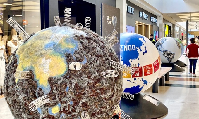 We Planet, 50 globi per un futuro sostenibile al Fiordaliso