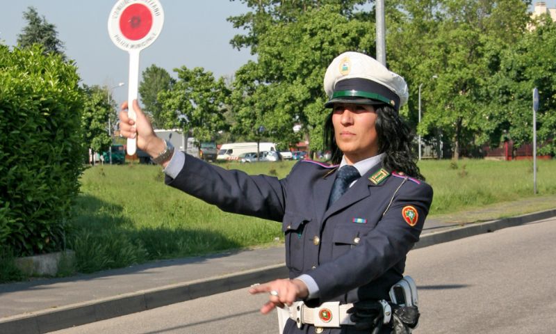 Rozzano: Sicurezza stradale, continuano i controlli della polizia locale