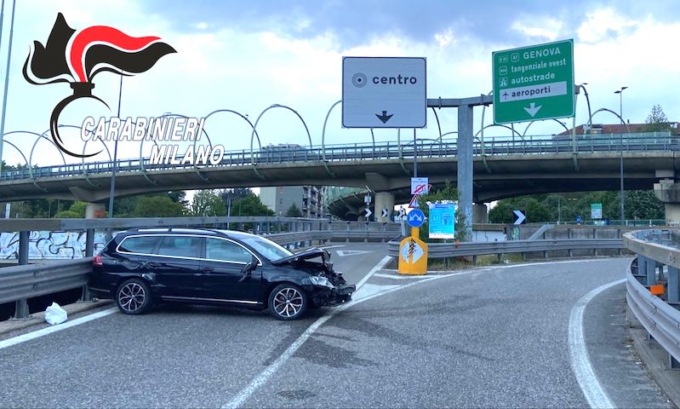 Arrestati due spacciatori dopo un inseguimento in contromano sulla tangenziale