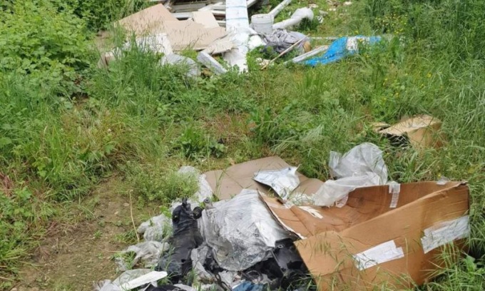 Individuati e multati a Rozzano incivili che hanno scaricato rifiuti in strada
