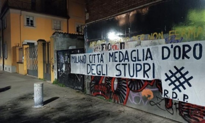 Milano invasa da slogan di estrema destra sulla sicurezza: “Milano città medaglia d’oro… degli stupri”