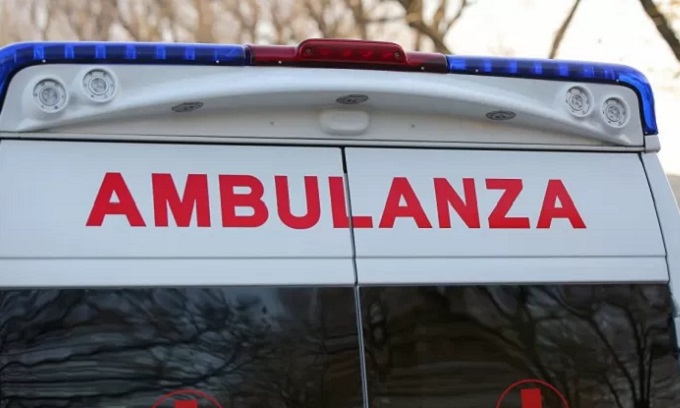 Milano, scontro tra auto e moto: grave il centauro