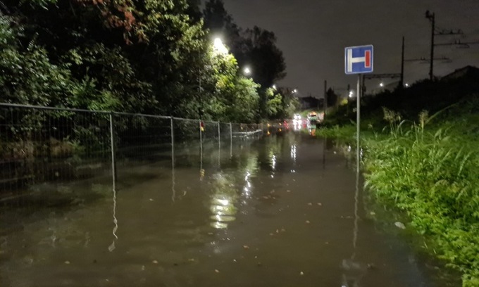Violento temporale su Milano e hinterland: esondato il Seveso, allagato sottopasso alla Bovisa