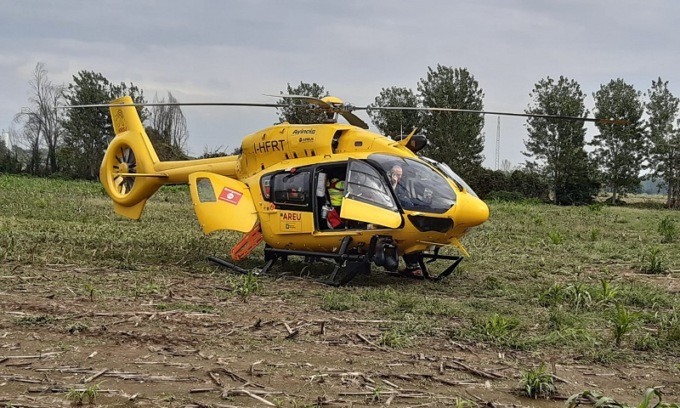 Ancora un infortunio sul lavoro: precipita da un’impalcatura e sbatte la testa, operaio trasportato in elisoccorso