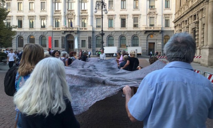 Grey Week, comitati scendono in piazza contro Sala