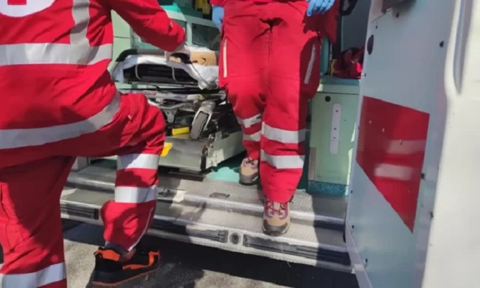 Investito da un’auto in via Palmanova: 83enne in codice rosso