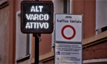 Confcommercio Milano dice no alla chiusura di tutto il centro alle auto private