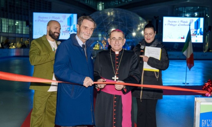 Via al Natale a Milano con l’inaugurazione delle iniziative di Palazzo lombardia