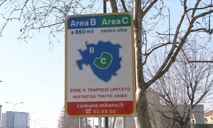 I dati di dicembre sulla mobilità a Milano rilevano meno ingressi in Area B e Area C rispetto al 2022