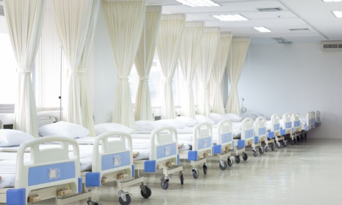 Sette lombardi su cento rinunciano alle cure: sanità pubblica al collasso