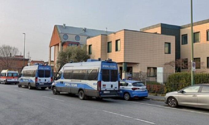 Sgomberato l’immobile occupato “Casa Rossa Rossa”: sede del sindacato Unione Inquilini e casa di tante persone fragili
