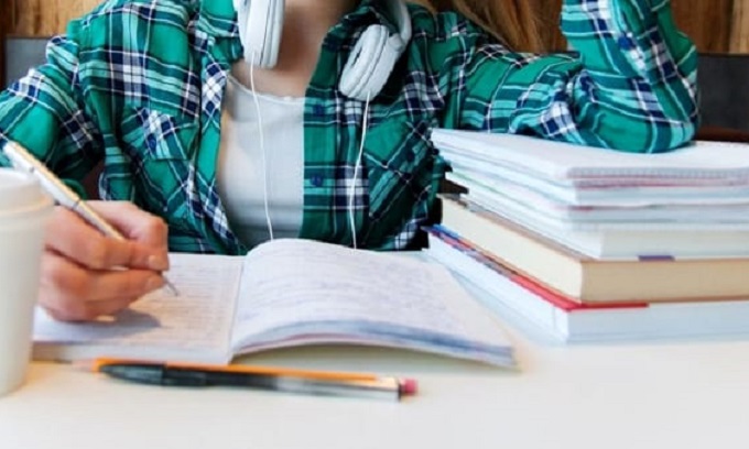 Buccinasco, domande al via per l’assegnazione di borse di studio agli studenti meritevoli