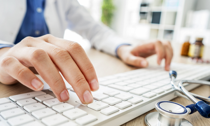 In Lombardia si può continuare a ricevere le ricette mediche elettroniche via mail o sul cellulare: ecco come fare