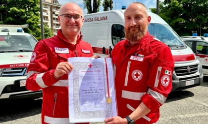 ll Comitato della Croce Rossa Opera riceve la benemerenza per le attività svolte