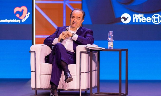 Morto Franco Anelli, rettore dell’Università Cattolica: si è lanciato dal sesto piano
