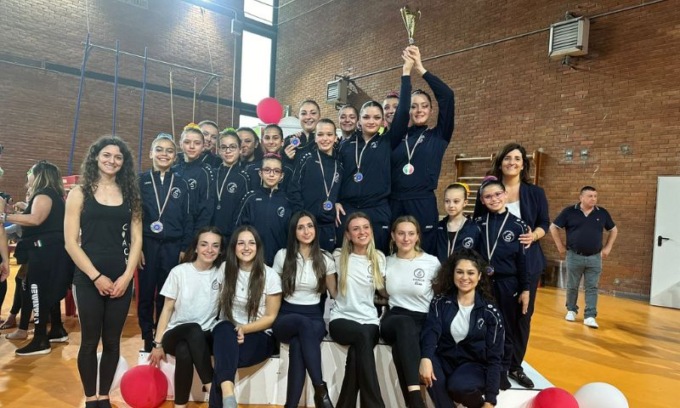 Le ginnaste di Corsico sul podio dei campionati italiani di ginnastica acrobatica