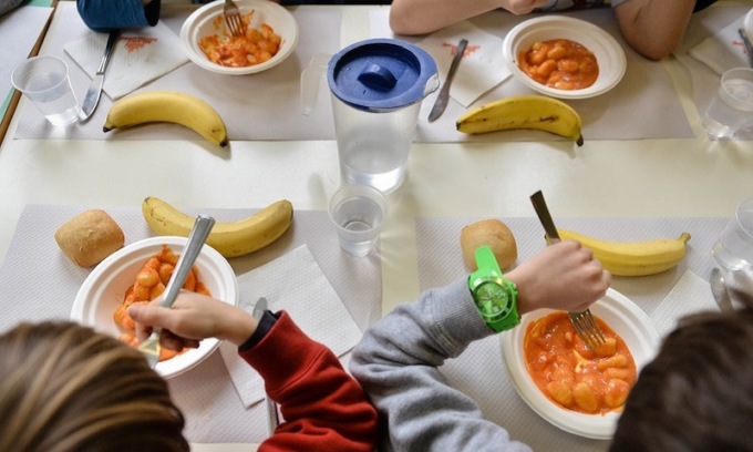 In Consiglio comunale a Milano arriva la questione mensa scolastica