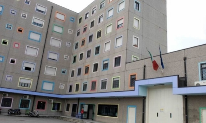 Evasione dal carcere di Bollate alle 10 del mattino: se ne accorgono alle 22. In fuga il “ras delle case bianche”