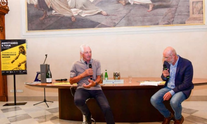 Piacenza si prepara al Tour de France con un’intervista a Francesco Moser