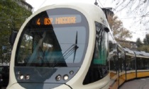 Milano, un tram della linea 4 investe un uomo: ferito un 43enne