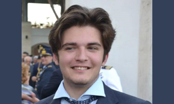 L’accusa di stupro per la Russa Jr, Procura chiede accertamenti sui cellulari: “video e foto cancellati”